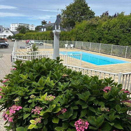Appartement Studio 4 Personnes Dans Residence Avec Piscine Кіберон Екстер'єр фото