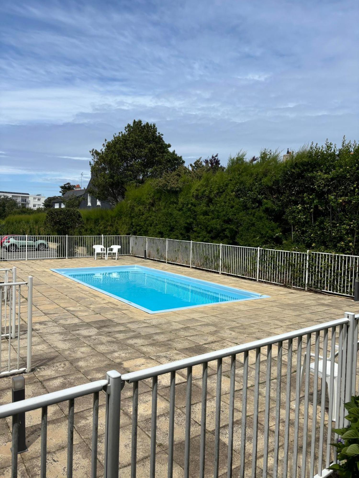 Appartement Studio 4 Personnes Dans Residence Avec Piscine Кіберон Екстер'єр фото